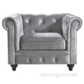 Sofa Ruang Tamu Gaya Eropa Kursi Lengan Beludru Berumbai Chesterfield